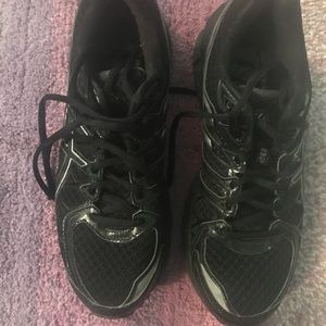 Women’s sneakers 👟 ASICS